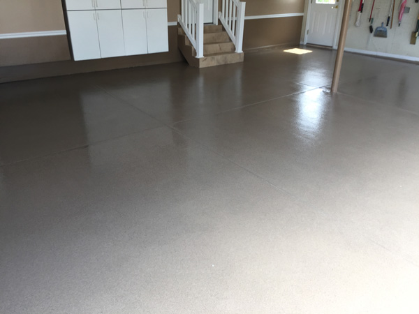IFC-quartz-epoxy-flooring-600w